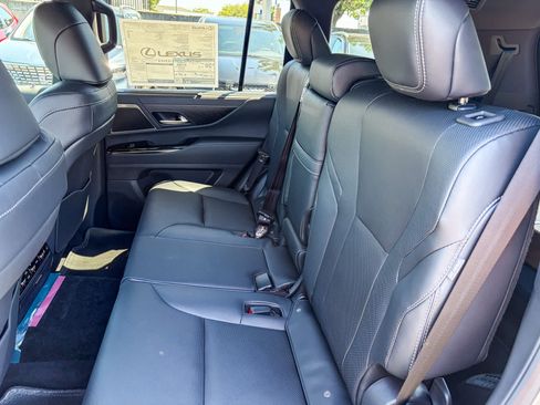 New 2026 Lexus LX 700h Luxury AWD/4WD image 20
