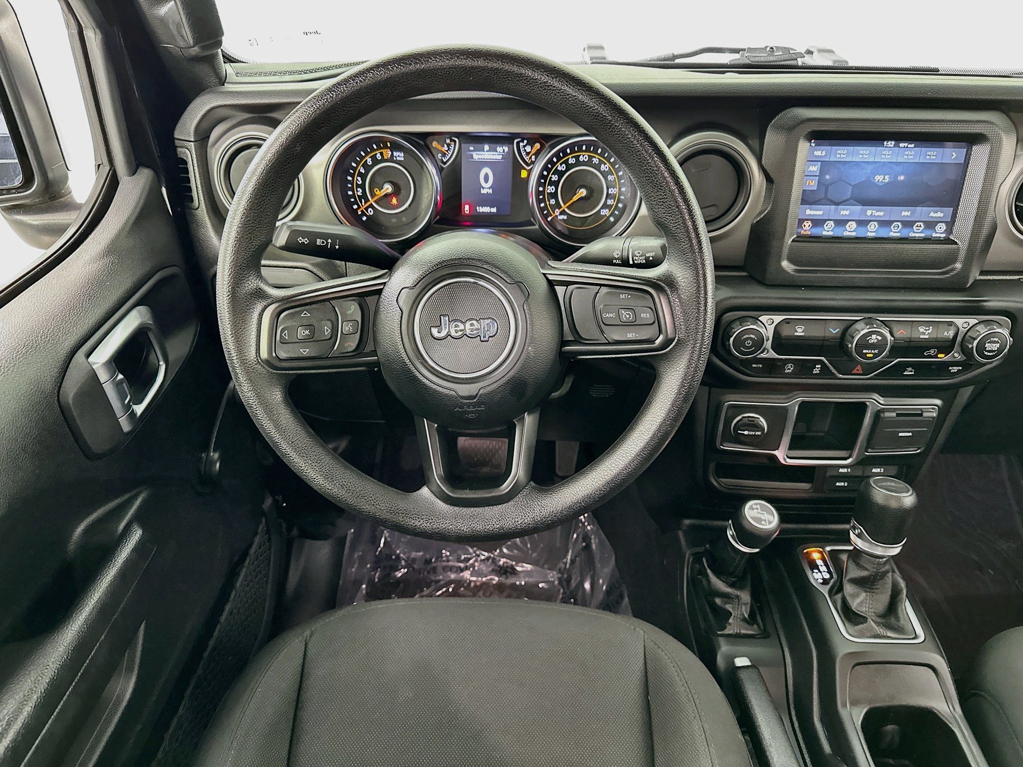Used 2023 Jeep Gladiator Sport AWD/4WD image 20