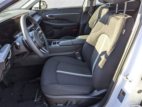 New 2025 Hyundai Sonata SEL image 4