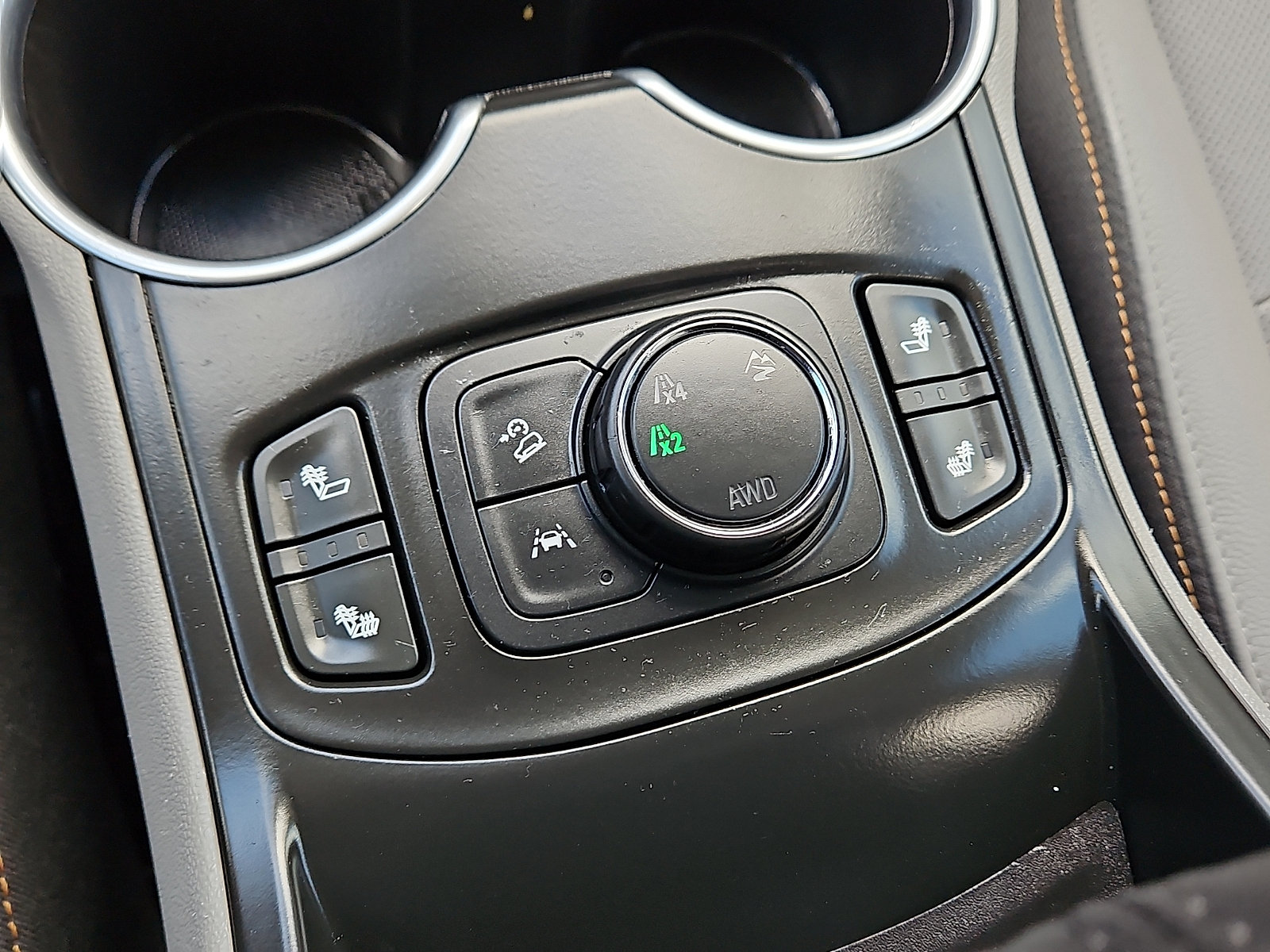 Used 2021 GMC Terrain SLT AWD/4WD image 13