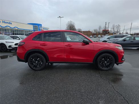 New 2026 Honda HR-V Sport image 7