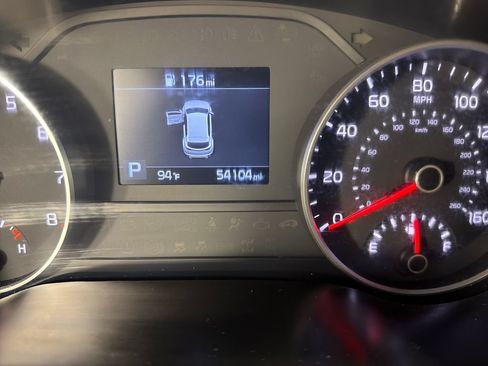 Used 2022 Kia Sportage LX AWD/4WD image 9