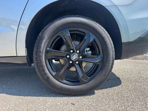 Used 2023 Buick Enclave Essence w/ Experience Buick Package AWD/4WD image 16