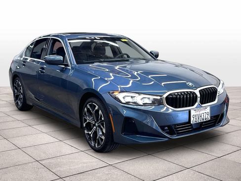 Used 2026 BMW 330i Sedan w/ Convenience Package RWD image 2