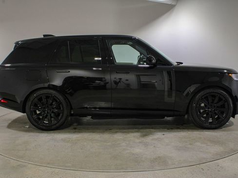 New 2026 Land Rover Range Rover SE image 6