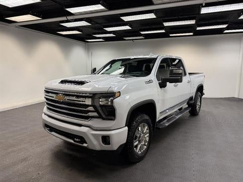 New 2026 Chevrolet Silverado 2500 High Country w/ High Country Premium Package AWD/4WD image 1