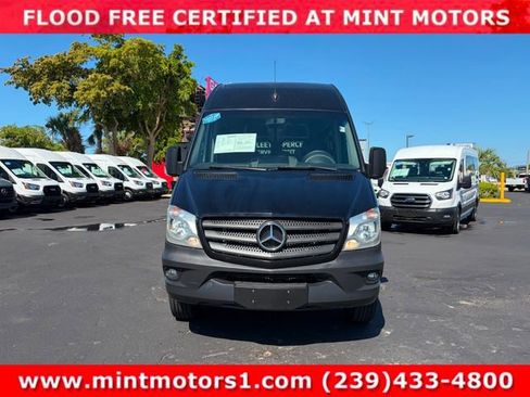 Used 2016 Mercedes-Benz Sprinter 2500 image 3