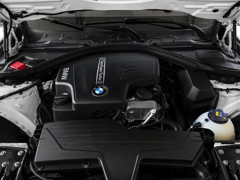 Used 2016 BMW 328i xDrive Sedan AWD/4WD image 15