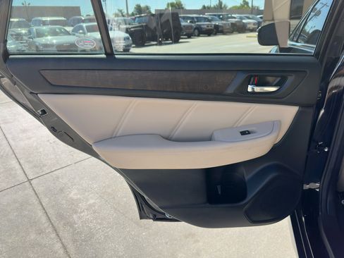 Used 2019 Subaru Outback 2.5i Limited image 33