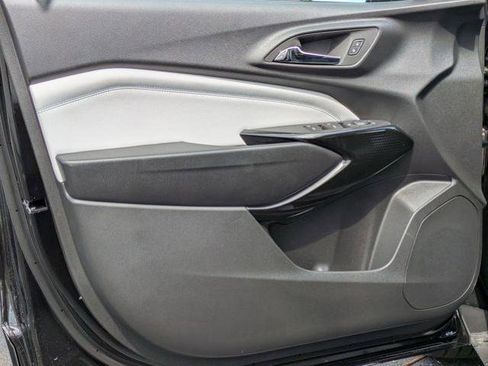 New 2026 Chevrolet Trax LT w/ Driver Confidence Package image 12