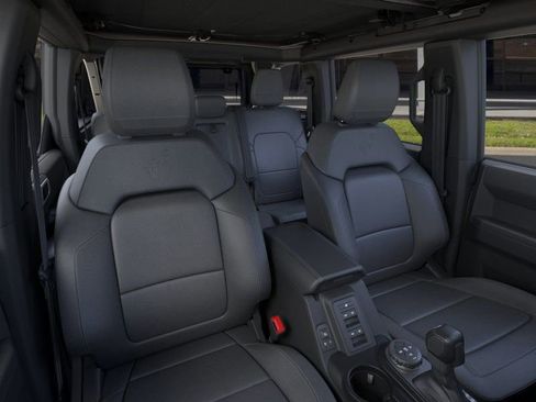 New 2025 Ford Bronco Outer Banks image 10