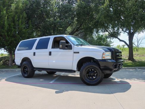 Used 2004 Ford Excursion Eddie Bauer AWD/4WD image 1