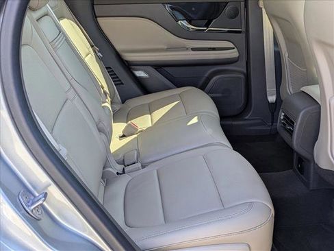 Used 2024 Lincoln Corsair Reserve FWD image 19