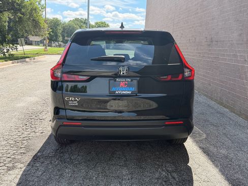 Used 2025 Honda CR-V EX image 27
