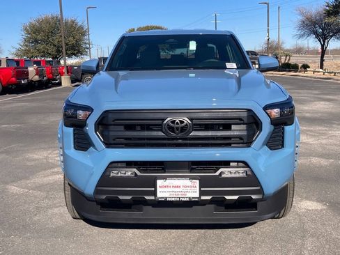 New 2026 Toyota Tacoma SR5 image 2