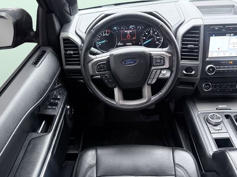Used 2018 Ford Expedition Max XLT w/ Equipment Group 202A RWD image 53