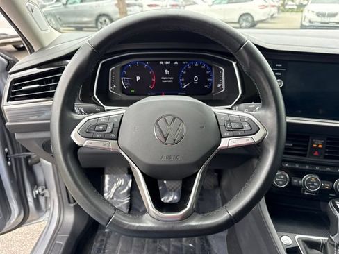 Used 2023 Volkswagen Jetta SEL FWD image 23