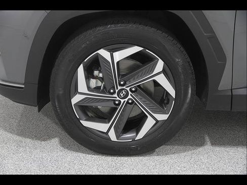 Certified 2024 Hyundai Tucson SEL w/ Convenience Package FWD image 22