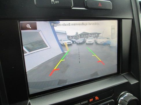 Used 2015 Ford F150 XLT w/ Equipment Group 302A Luxury image 18