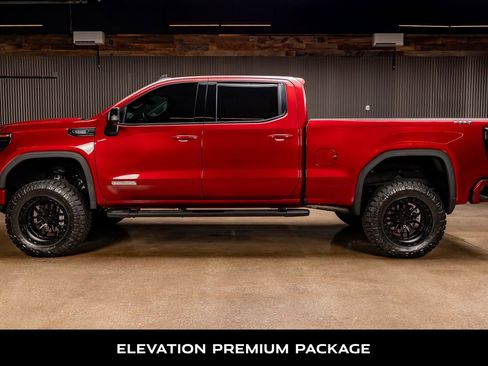 Used 2022 GMC Sierra 1500 Elevation w/ Elevation Premium Package image 6