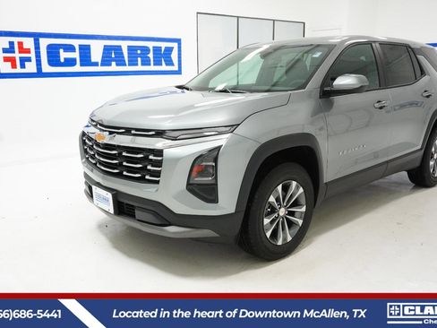 New 2026 Chevrolet Equinox LT image 1