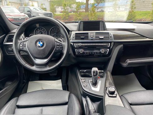 Used 2017 BMW 330i Sedan RWD image 6