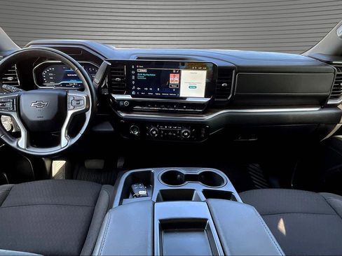 Used 2024 Chevrolet Silverado 1500 RST AWD/4WD image 8