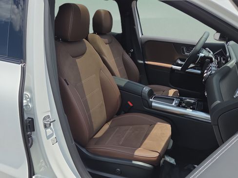 New 2026 Mercedes-Benz GLA 250 image 17