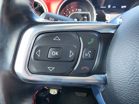 Used 2021 Jeep Gladiator Rubicon AWD/4WD image 18