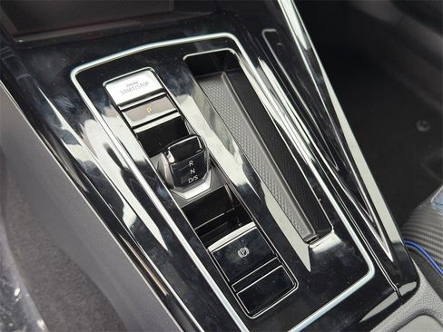 New 2026 Volkswagen Golf image 19