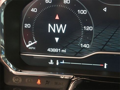 Used 2024 GMC Sierra 1500 Elevation w/ X31 Off-Road Package image 17