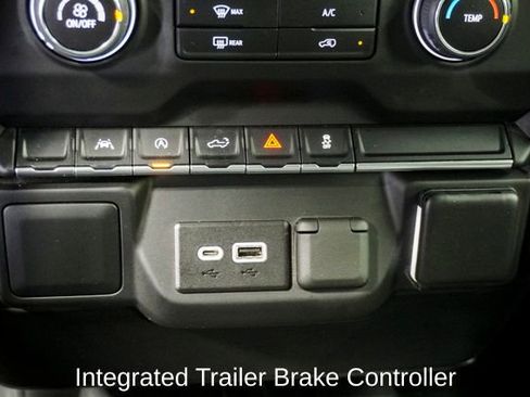 Used 2022 Chevrolet Silverado 1500 Custom image 15