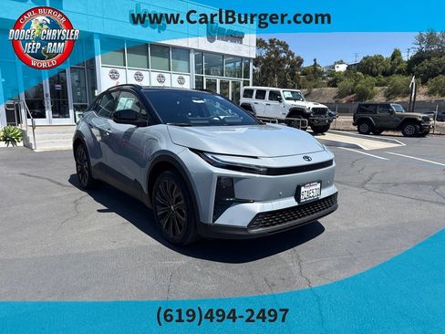Used 2026 Toyota C-HR AWD/4WD image 1