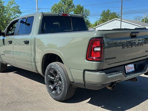 Used 2026 RAM 1500 Big Horn AWD/4WD image 4