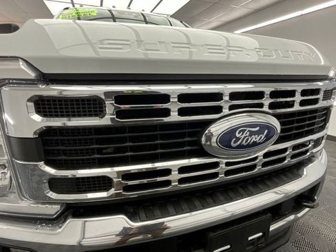 Used 2023 Ford F250 XLT AWD/4WD image 27