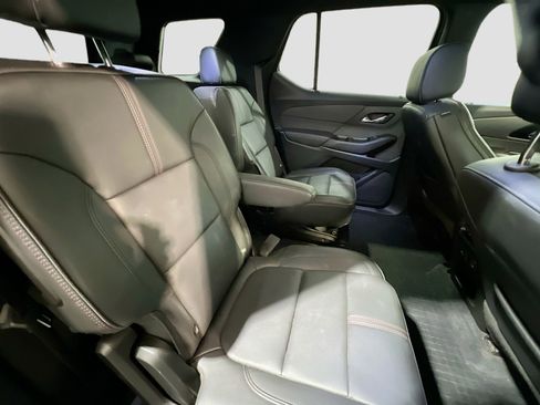 Used 2022 Chevrolet Traverse RS w/ LPO, Floor Liner Package image 21