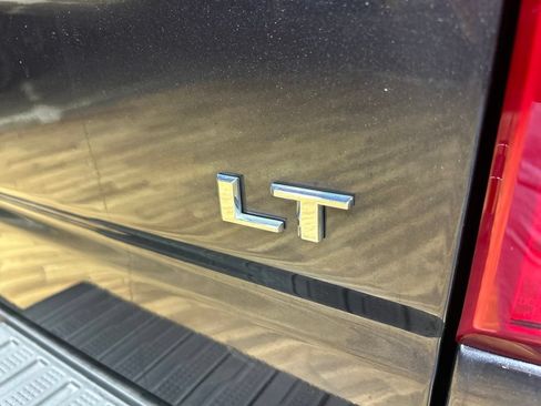 Used 2022 Chevrolet Silverado 1500 LT Trail Boss w/ Convenience Package II AWD/4WD image 23