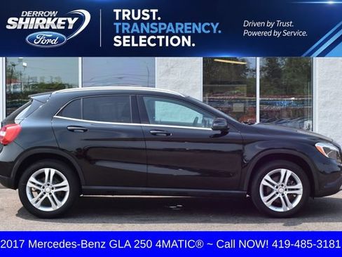 Used 2017 Mercedes-Benz GLA 250 4MATIC image 3