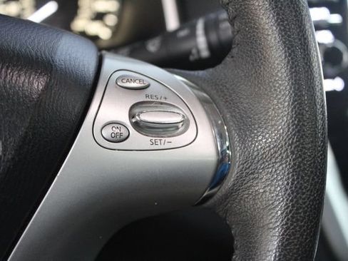Used 2016 Nissan Murano SL AWD/4WD image 19