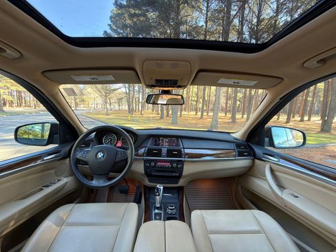 Used 2013 BMW X5 xDrive35i image 2