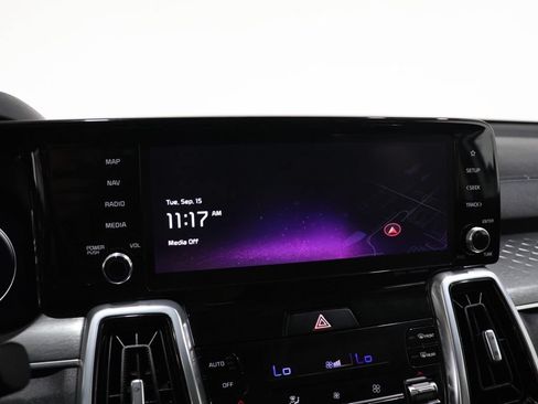 Used 2023 Kia Sorento SX FWD image 24