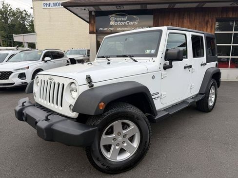 Used 2016 Jeep Wrangler Unlimited Sport w/ Quick Order Package 24S AWD/4WD image 1