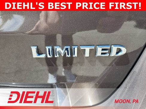 Used 2021 Jeep Grand Cherokee Limited AWD/4WD image 9