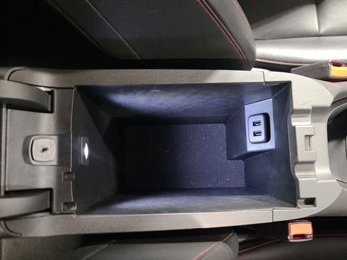 Used 2023 Chevrolet Equinox RS w/ RS Leather Package image 21