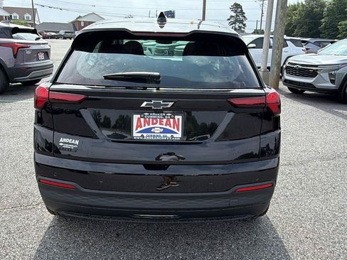 New 2027 Chevrolet Bolt LT w/ Comfort Package FWD image 6