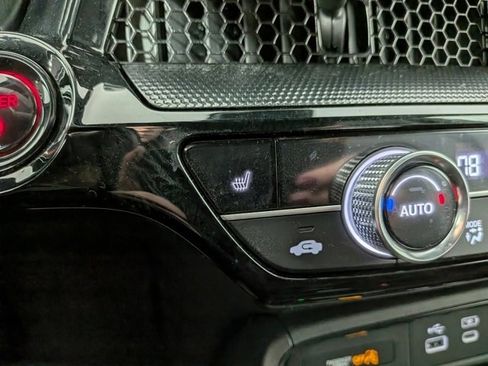 Used 2023 Honda CR-V Sport Touring image 10