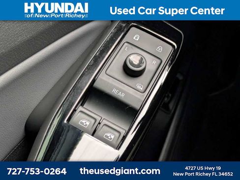 Used 2023 Volkswagen ID.4 Pro S image 32