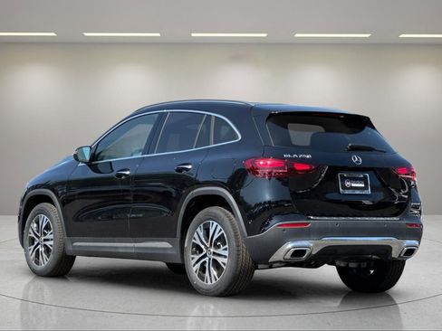 New 2025 Mercedes-Benz GLA 250 image 6