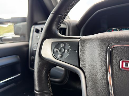 Used 2019 GMC Sierra 3500 SLE w/ SLE Fleet Preferred Package AWD/4WD image 8
