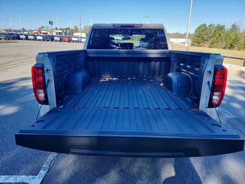 New 2026 GMC Sierra 1500 Pro w/ Graphite Edition image 6